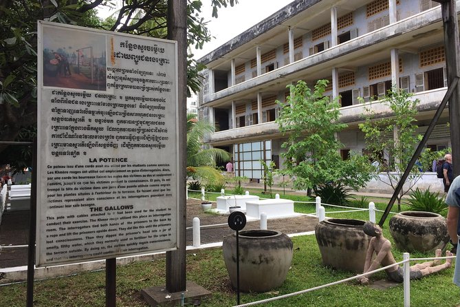 Private Half Day To Killing Field & S21 Genocidal Museum in Phnom Penh - Choeung Ek Killing Fields: from extermination to a place for reflection