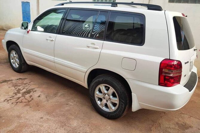 Private One-Way Arrival/Departure Transfer (REP airport and Siem Reap town). - From REP Airport to Siem Reap Town, Without the Taxi Hunt