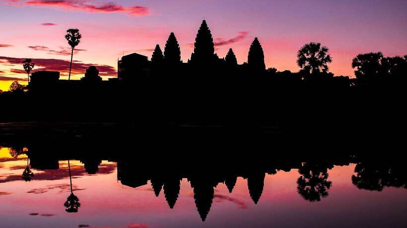 Siem Reap: Angkor Sunrise 1- or 2-Day Guided Temples Tour - Comfort, safety, and timing: the small things that save your day