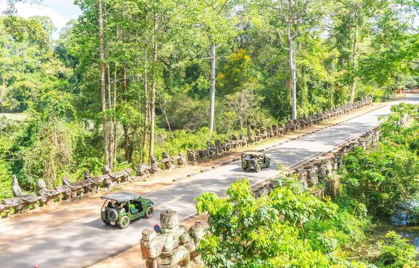 Siem Reap: Angkor Sunrise Jeep Tour / SUV Car Available - Transport Reality: Open-Air Jeep, Dirt Roads, and What to Expect