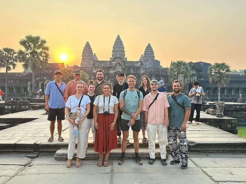Siem Reap: Angkor Wat: Small-Group Sunrise or Sunset Tour - Why the Angkor Wat start time is the whole point