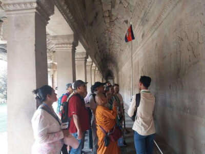 Siem Reap: Angkor Wat: Small-Group Sunrise or Sunset Tour - Hotel pickup to the front gate: smooth and planned
