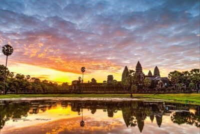 Siem Reap: Angkor Wat Sunrise Bike Tour & Jungle Breakfast - Getting started in Siem Reap: timing, transfer, and what it means