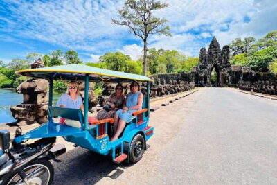 Siem Reap: Angkor Wat Tour Explore The Most Iconic Temples - Angkor Wat at Sunrise: Light, Layout, and Getting There Before the Crush