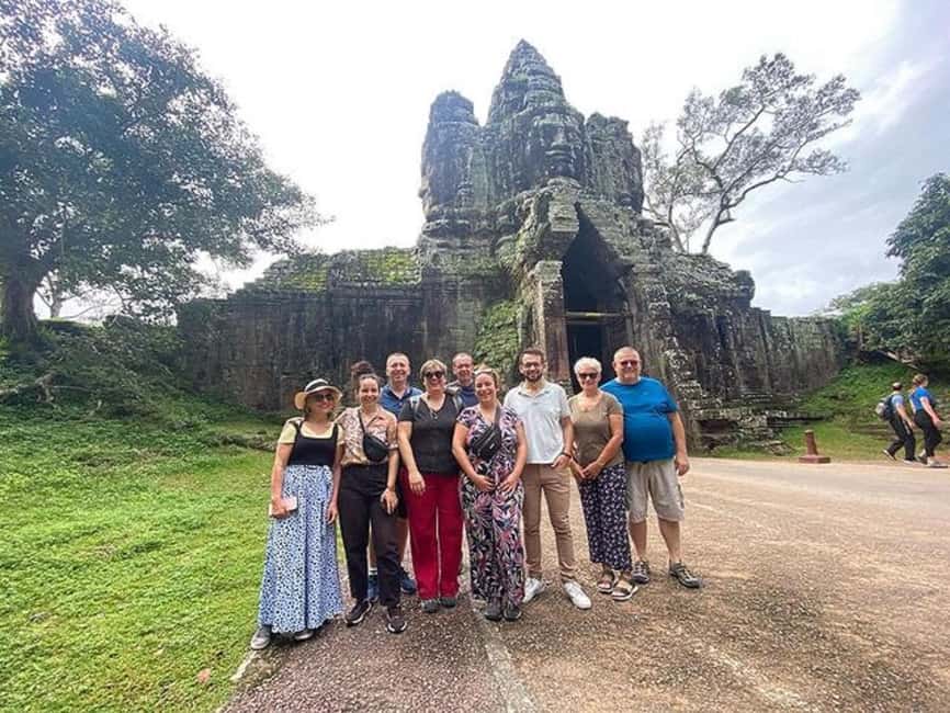 Siem Reap: Angkor Wat Tour with French-Speaking Guide - Heat, comfort, and transport: how the day actually feels