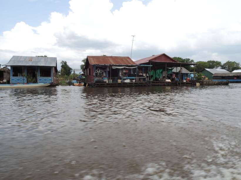 Siem Reap: Floating Village Half-Day Tour - Why Tonle Sap’s floating villages feel different from temple tours