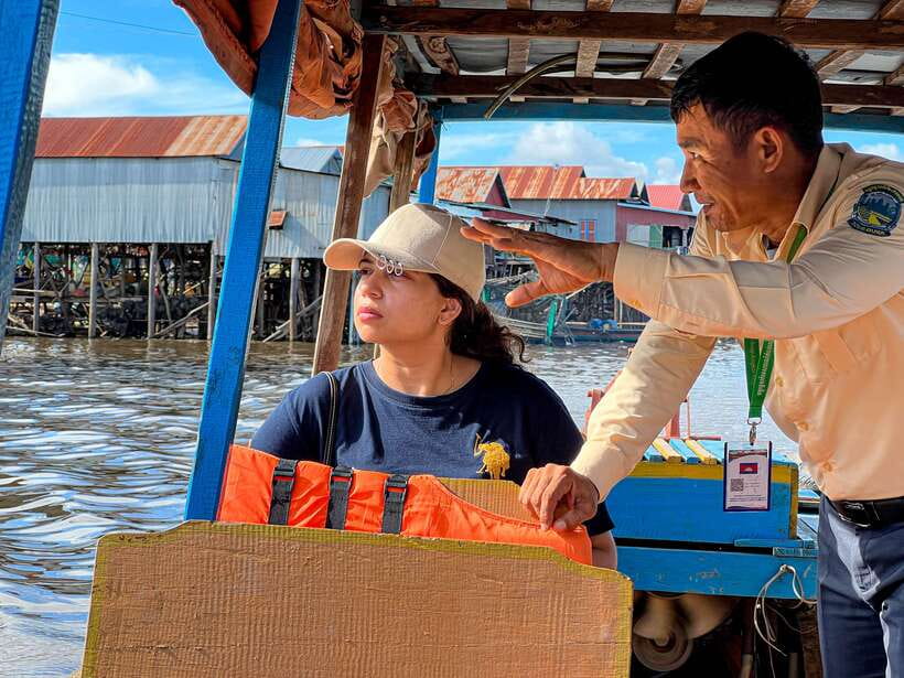 Siem Reap: Kulen Mountain, Beng Mealea and Tonle Sap Tour - Wat Preach Angthom and the hilltop rhythm: religion with context