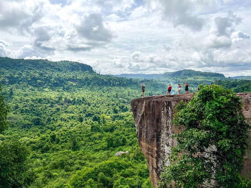 Siem Reap: Kulen Mountain Small Group Tour with Picnic Lunch - Preah Dak Stop: A Quick Cultural Starter