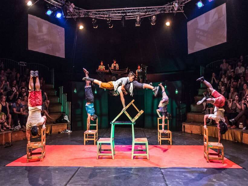 Siem Reap: Phare, Cambodian Circus with Tuk-Tuk Transfers - Phare Circus: A modern show built from Cambodian stories