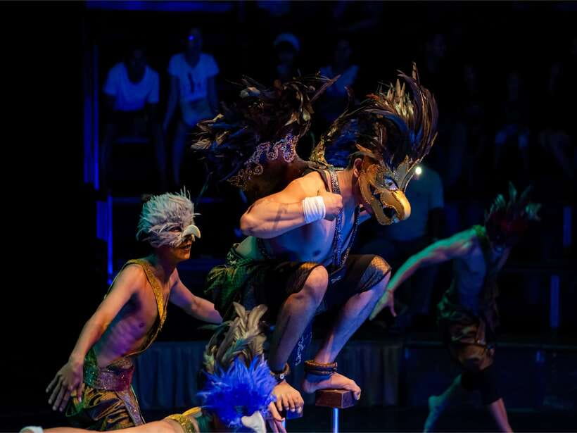 Siem Reap: Phare, Cambodian Circus with Tuk-Tuk Transfers - Should you book Phare Circus with tuk-tuk transfers?