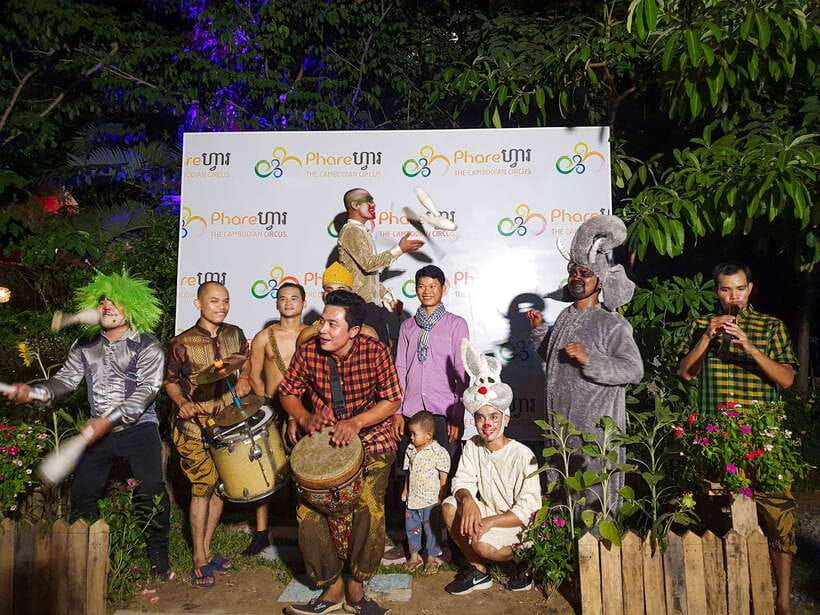 Siem Reap: Phare, the Cambodian Circus Show Tickets - Phare Insider: The Backstage Tour That Adds Meaning