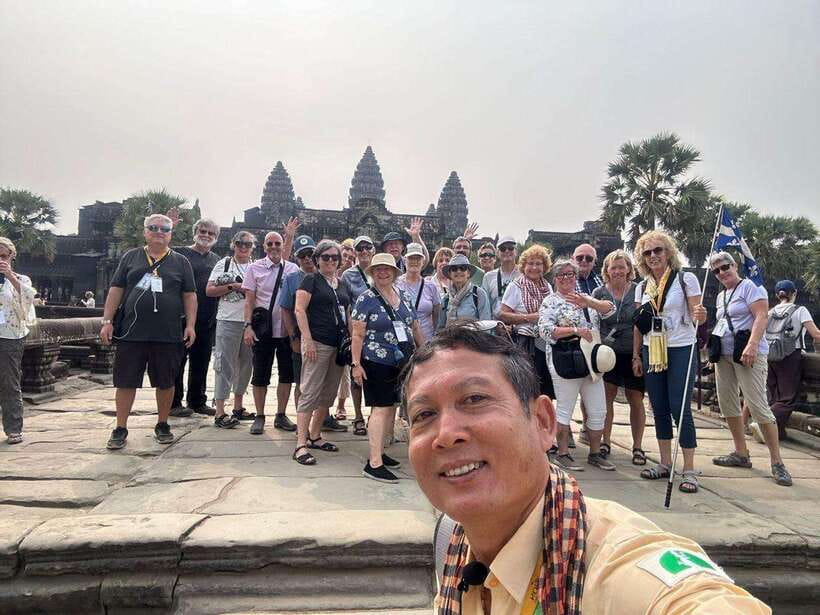 Siem Reap: Private Angkor Wat & Bakheng Mountain Sunset Tour - Who should book this tour (and who should skip it)