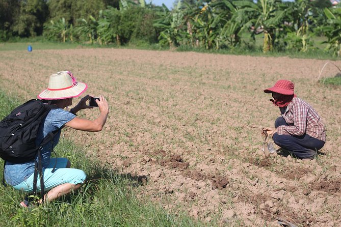 Silk Island & countryside of Phnom Penh by Tuk Tuk - Plantation roads, sedge mats, and the craft trail beyond the main sights