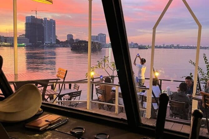 Sunset Cruise on the Mekong with Kanika Boat - Sunset back in Phnom Penh, then the Tonle Sap lights