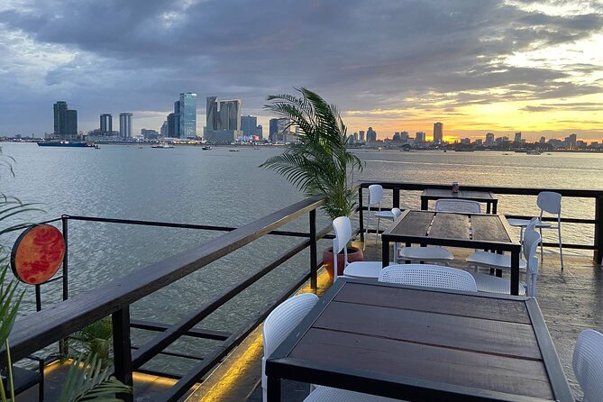 Sunset Cruise with free flow beer, soft drinks & fruit platter - Drinks and fruit platter: simple, fun, and good value