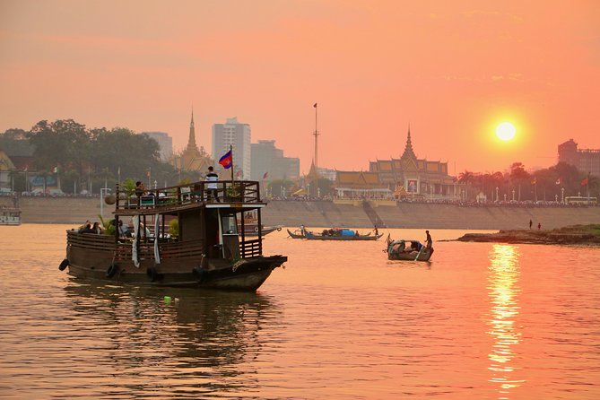 Sunset Cruise with unlimited beer & soft drinks -English speaking guide on board - Key highlights to know before you go