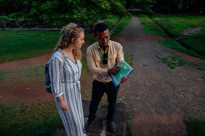 The Ultimate Angkor Wat Temple Private Day Trip - Angkor Wat: decoding bas-relief carvings in a calmer 2-hour visit