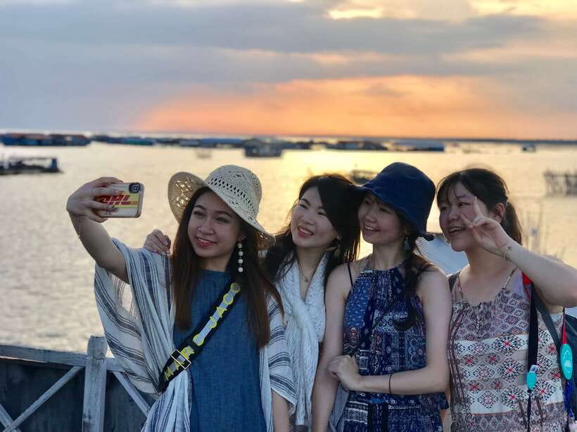 Tonle Sap Tour of Kompong Phluk Village & Evening Food tour - Kompong Phluk Floating Village: How the Community Lives Day to Day