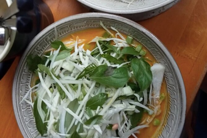 Ultimate Phnom Penh Food Tour by Tuk Tuk: 20 Tastings and Drinks - Drinks and pacing: how to enjoy it without feeling stuffed
