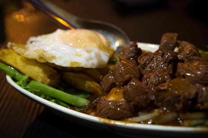 Ultimate Phnom Penh Food Tour by Tuk Tuk: 20 Tastings and Drinks - Guides and drivers: what “good” looks like on this tour