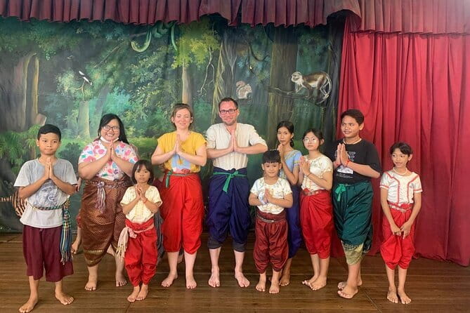 Watch Live Khmer Traditional boxing in Phnom Penh - How the matches work: rounds, rule types, and what to watch